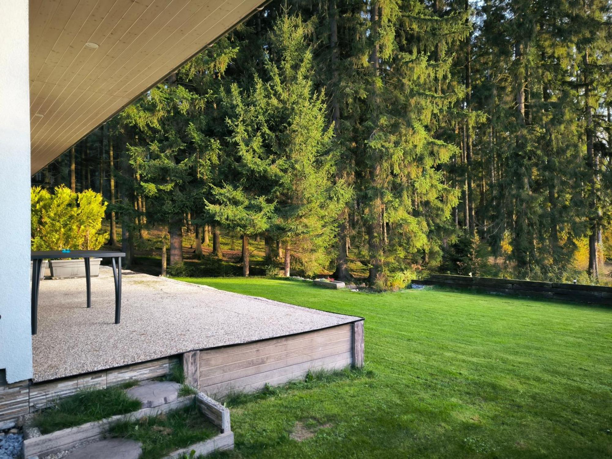 Apartmany Lipnoczech Frymburk Exterior photo